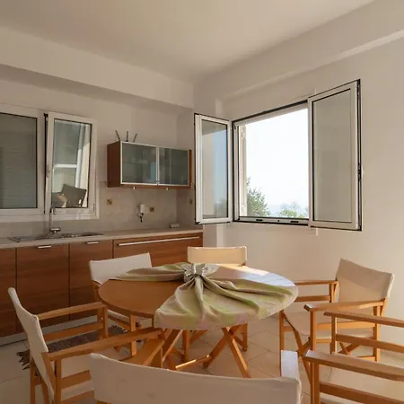 Seaside Private B شقة Koróni